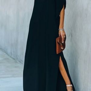STRIKE A POSE ONE SHOULDER STATEMENT MAXI DRESS
